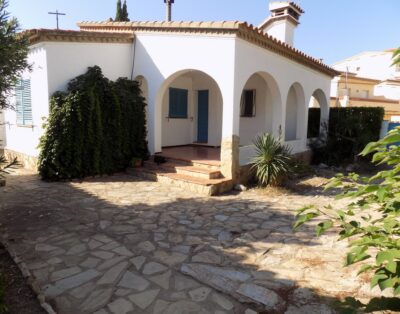 House to rent near Riells Beach in L’Escala